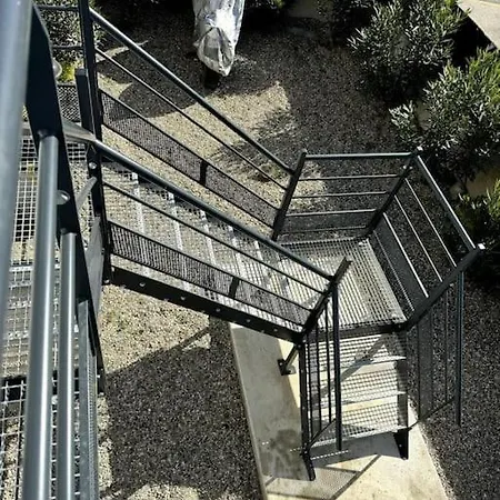 Apartament Sabatier T4 Avec Terrasse Et Jardin
